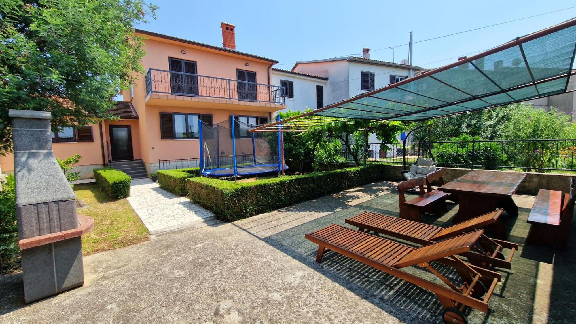 Holiday home Elis *